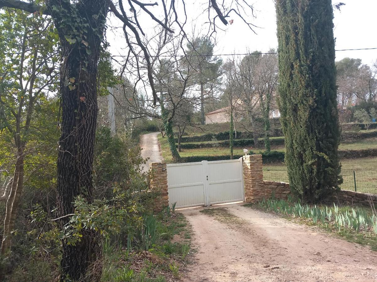 Apartament Le Refuge De Sissou Pontevès Zewnętrze zdjęcie